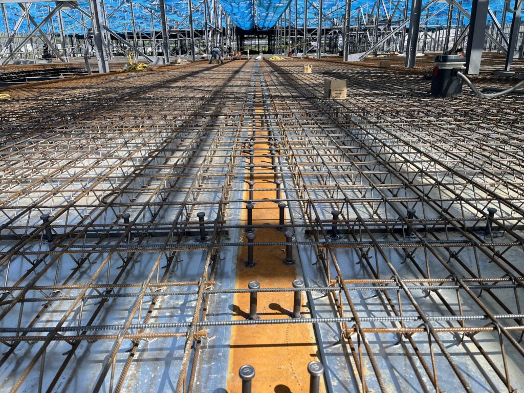 頭付きスタッド溶接